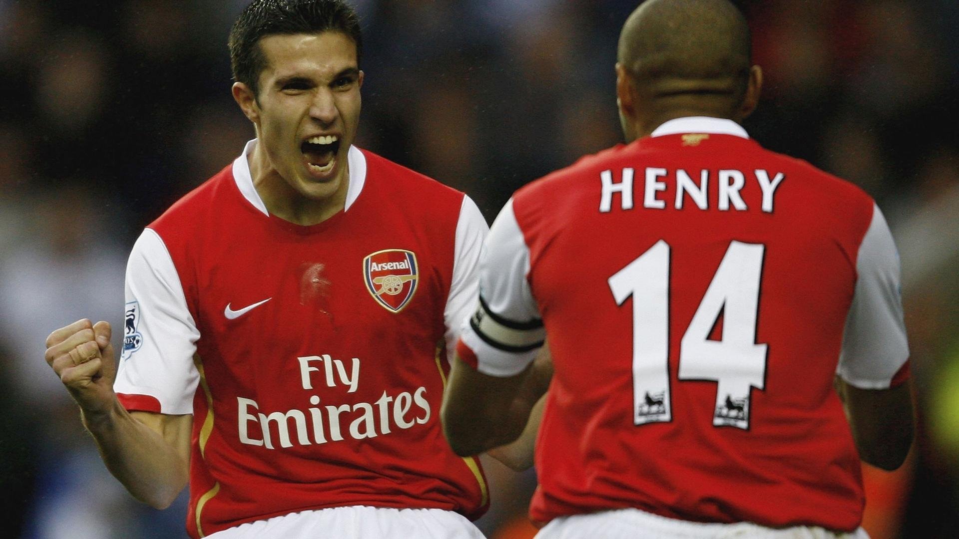 kering.com-欧洲杯激战：防守反击中的巅峰表现，欧洲杯接连爆冷